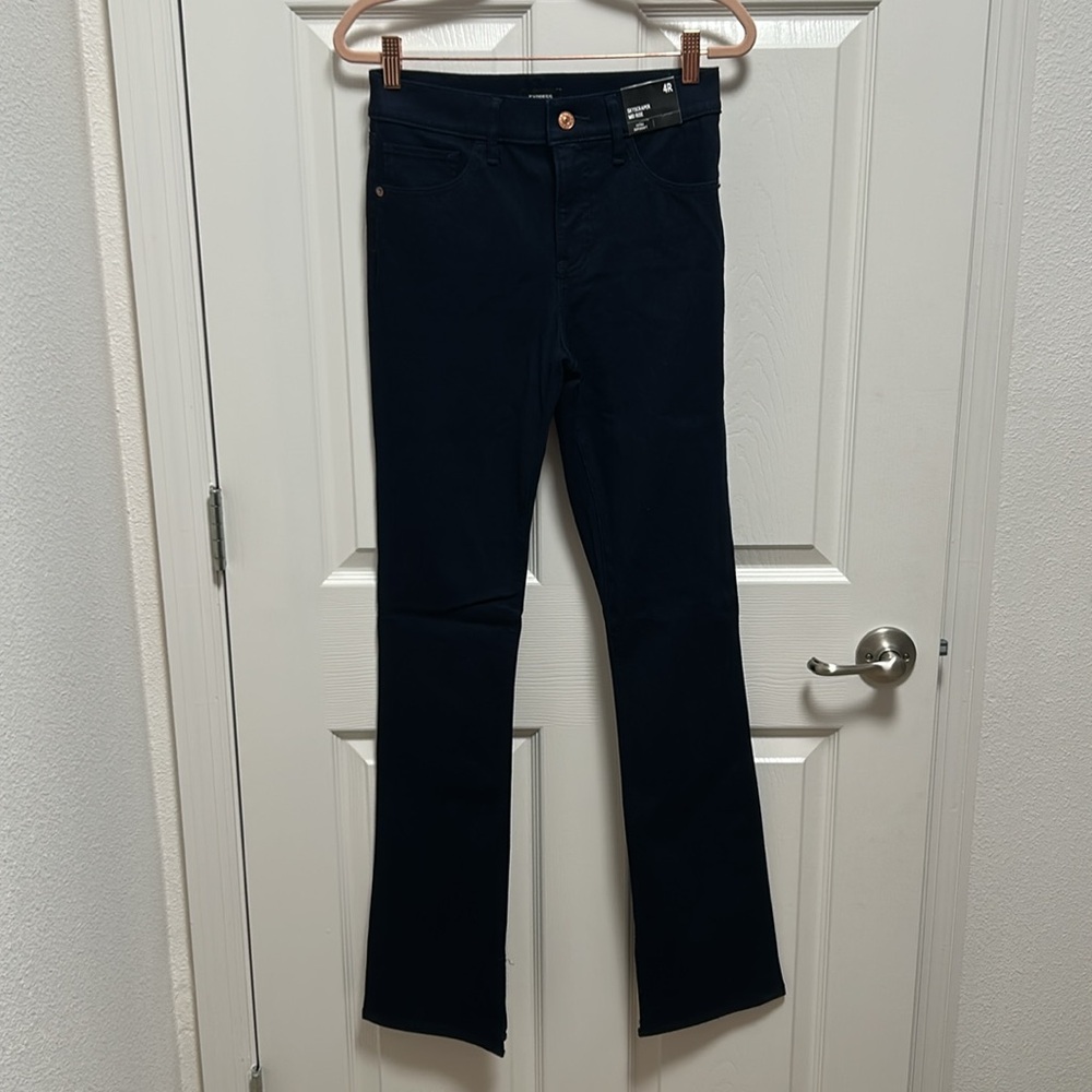 🔥 NWT 🚨 Express Mid Rise Skyscraper Jeans - Picture 4 of 6